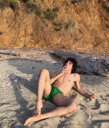 Barefoot teens and twinks 60202d0c29f0c.jpg
