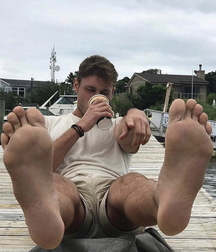Teens beauties barefoot 602143da9ce38.jpg
