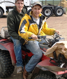 Farm and country boys 60217cf698357.jpg