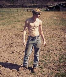 Farm and country boys 60217d24389cf.jpg