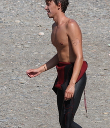 Surfer hotties 2 60217f9686da8.jpg