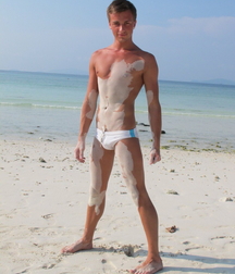 Sexy young men 602560a72cf3a.jpg