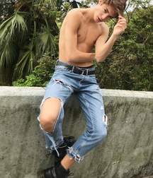 Glorious boy bodies 2 6027fed1b5a95.jpg