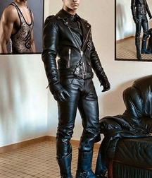 Fetish boys 3 6029268f1f0ce.jpg
