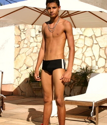 Boys and models 63 602c1b0943457.jpg