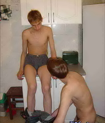 Boys and models 52 60306a6098332.jpg