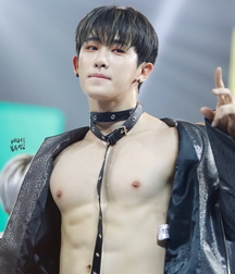 Pure male beauty 603153012349f.jpg