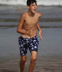 Beach and sport boys 6031c0da756fe.jpg