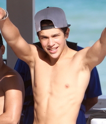 Youngsters and summer boys 6032f2b0d9a0a.jpg