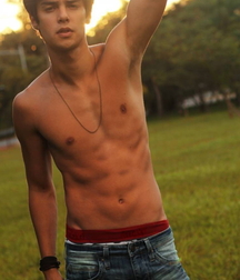 Youngsters and summer boys 6032f2b562235.jpg