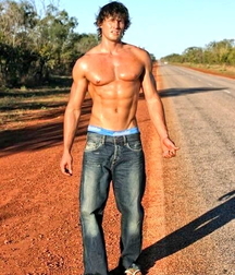 College studs 603847e67b17d.jpg