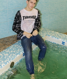 Wet boys 6038f5f79cc9a.jpg