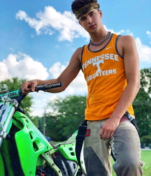 Majestic youth 60398f7ed907d.jpg