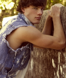 Stunning guys and models 603bd4081d77f.jpg