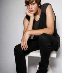 Stunning guys and models 603bd429ae4dc.jpg
