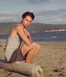 Tanktop Teens 603d6d59a5e31.jpg