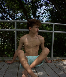 Gorgeous teen boys 60400913a0ff5.jpg