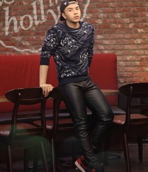 Leather cloth 60452b4d5143e.jpg