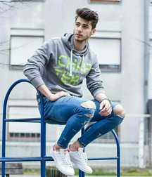 Skinny jeans 2 60452ce51cea2.jpg