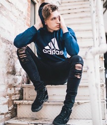 Skinny jeans 2 60452cf051527.jpg
