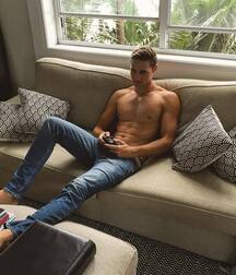Teen boys hot and beautiful 6046a60e43afd.jpg