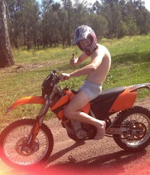 Motorbikers 6047883caae59.jpg