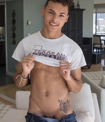 Stunning twinks and beauties 6047b0047fe0c.jpg
