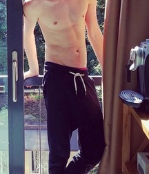 Male Beauty 2 604d51a7baff2.jpg