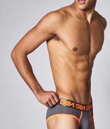 Male Beauty 2 604d51d8aa391.jpg