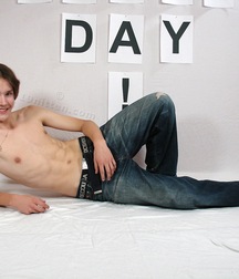 Various model boys 604e4bf95647f.jpg