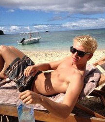 Various model boys 604e4bff1e6c0.jpg