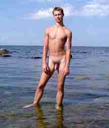 Boys and Models 23 6050f13702e47.jpg