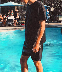 Sexy lads barefoot 60535e332f8de.png