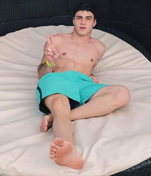 Sexy lads barefoot 60535e3d6fef4.png