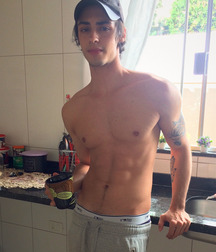 Shirtless and Leather boys 605503aef0690.jpg