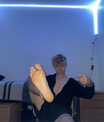 Marvelous master boy feet 6057769a9dbdd.jpg