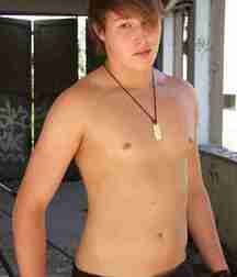 Teens hot and horny 2 605780dccbe2c.jpg