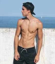 Gorgeous and cheeky guys 605cae63d36ba.jpg