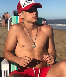 Beach boy beauty (no nudes) 605e883f06913.jpg