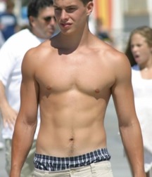 Beach boy beauty (no nudes) 605e88a45ce88.jpg