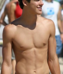 Beach boy beauty (no nudes) 605e88cc20602.jpg