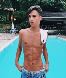 Beach boy beauty (no nudes) 605e895b5a713.jpg