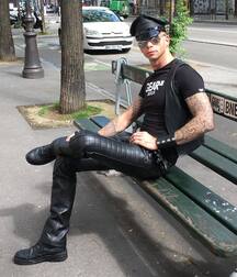 Leather and boots fetish 6062399991de5.jpg