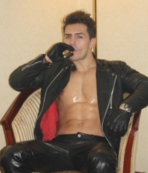Leather and boots fetish 606239e62107f.jpg
