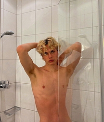 Foxy boys 6064a904b10c5.jpg