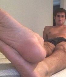Worship the boys 60674e160517f.jpg