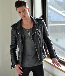 Boys love leather 606f39de83e4e.jpg
