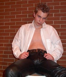 Sports and leather hotties 606f3fc72323f.jpg
