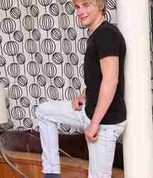 Blond Corstiaan 606f4abbad172.jpg