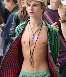 Funny twinks at sunny days 60703d7beba8e.jpg